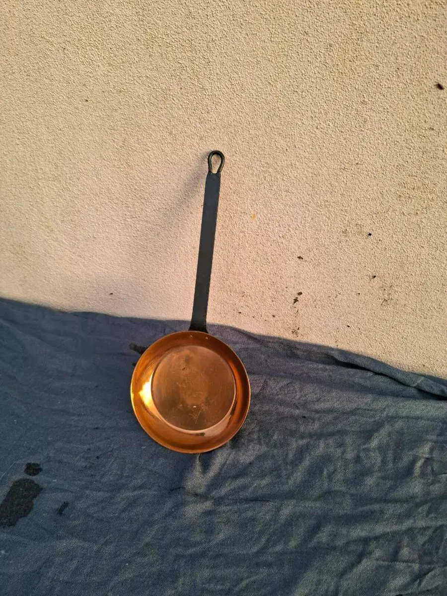 Copper decorative pan postage possible - Image 2