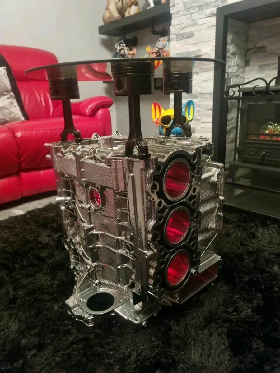 Engine coffee table Porsche - Image 3