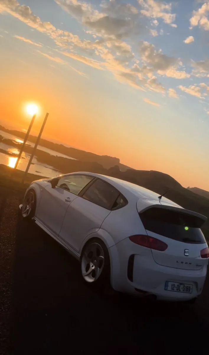Seat Leon - Image 2