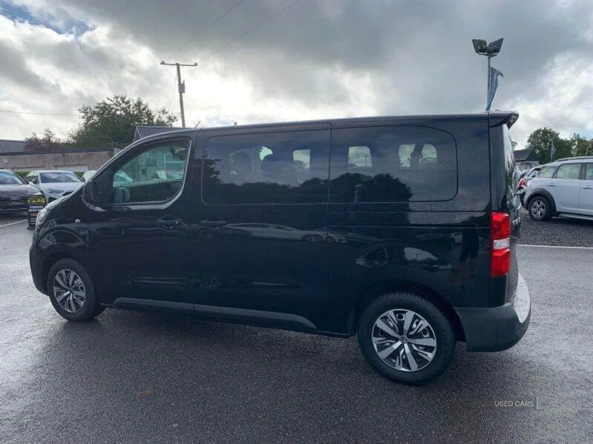 Vauxhall Vivaro Edition M - Image 3