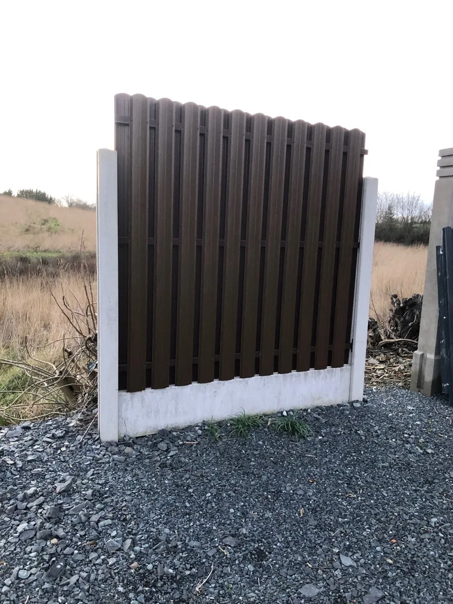 Fence. Metal fence panels . - Image 3