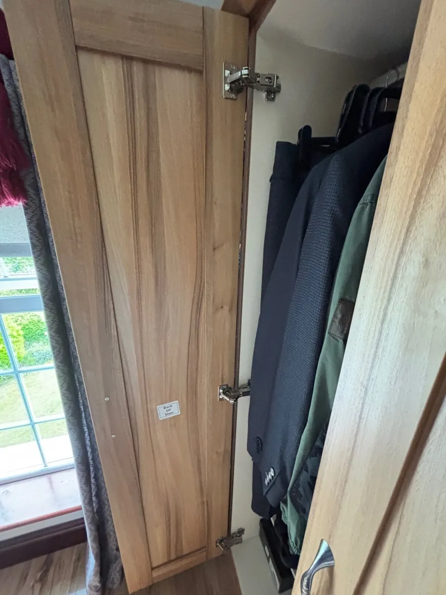 Bedroom Fitted Wardrobes - Image 3