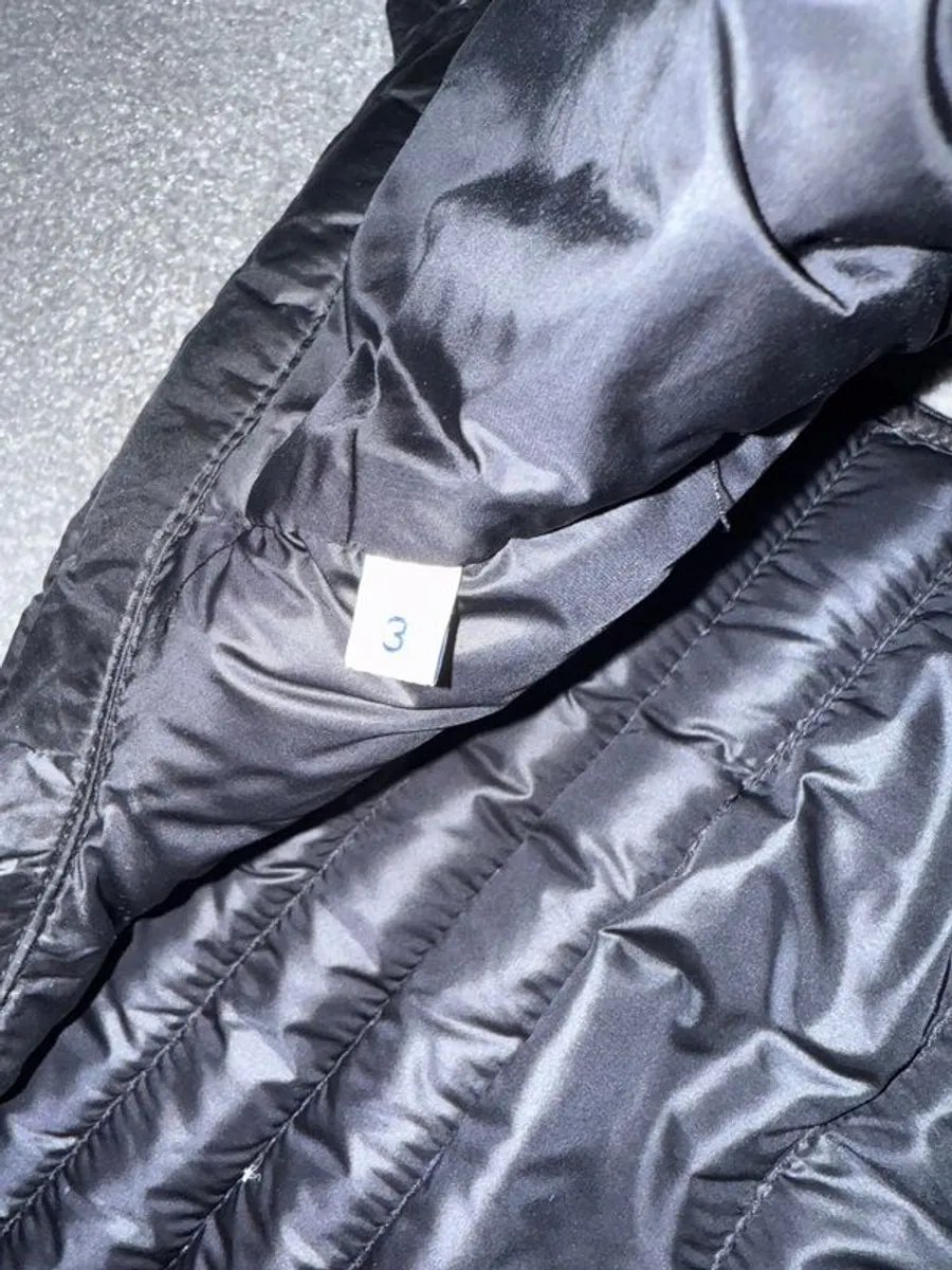 Moncler gilet - Image 4