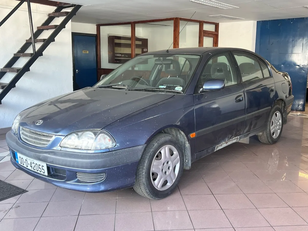 2000 Toyota Avensis low mileage - Image 2