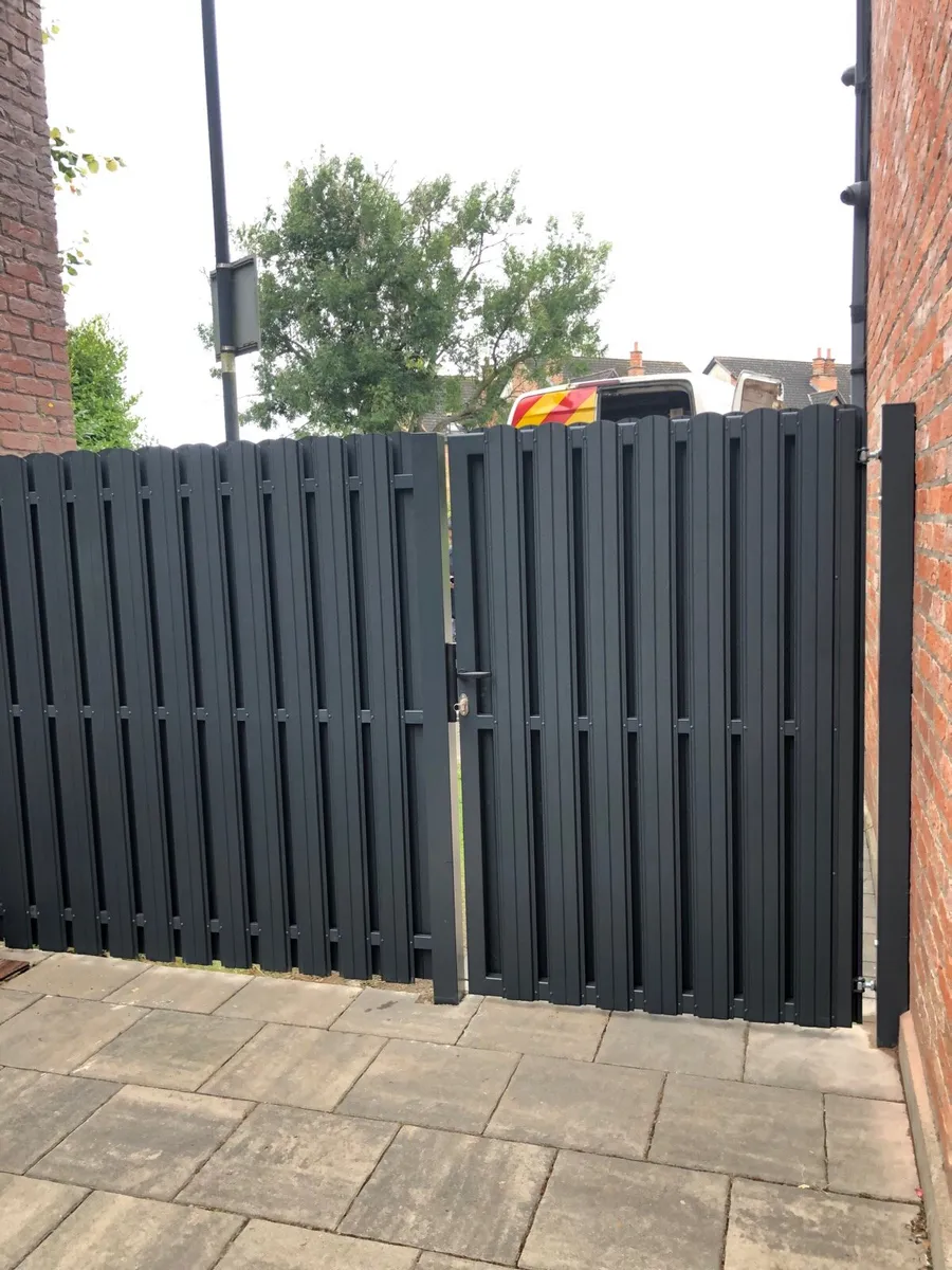 Gate , side gate. Double gate - Image 1