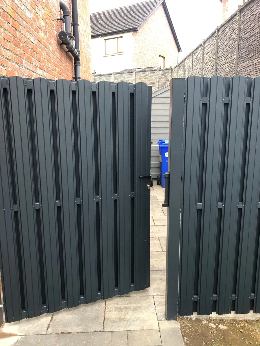 Gate , side gate. Double gate - Image 3