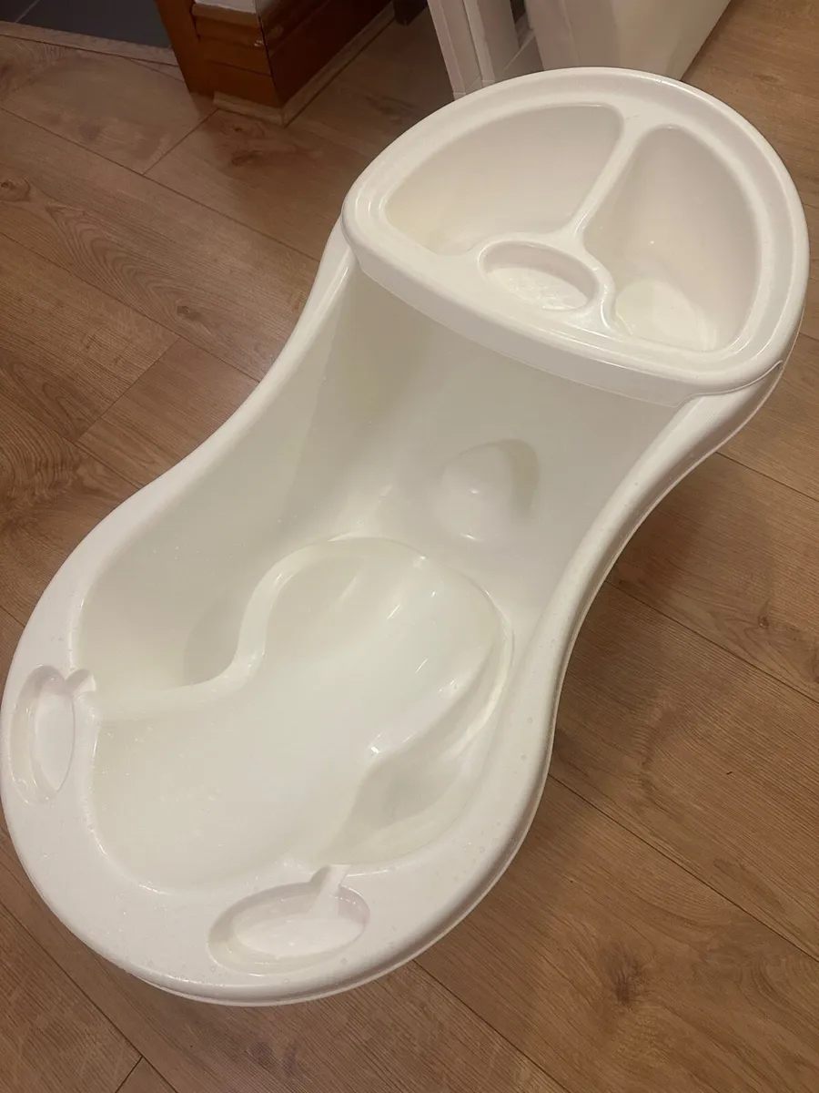 Baby bathtub - Image 1