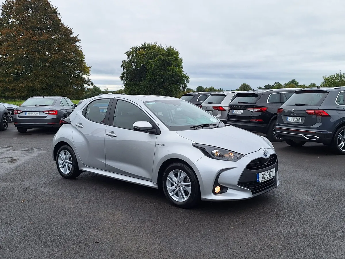 Toyota Yaris 1.5 Automatic Hybrid *High Spec - Image 1