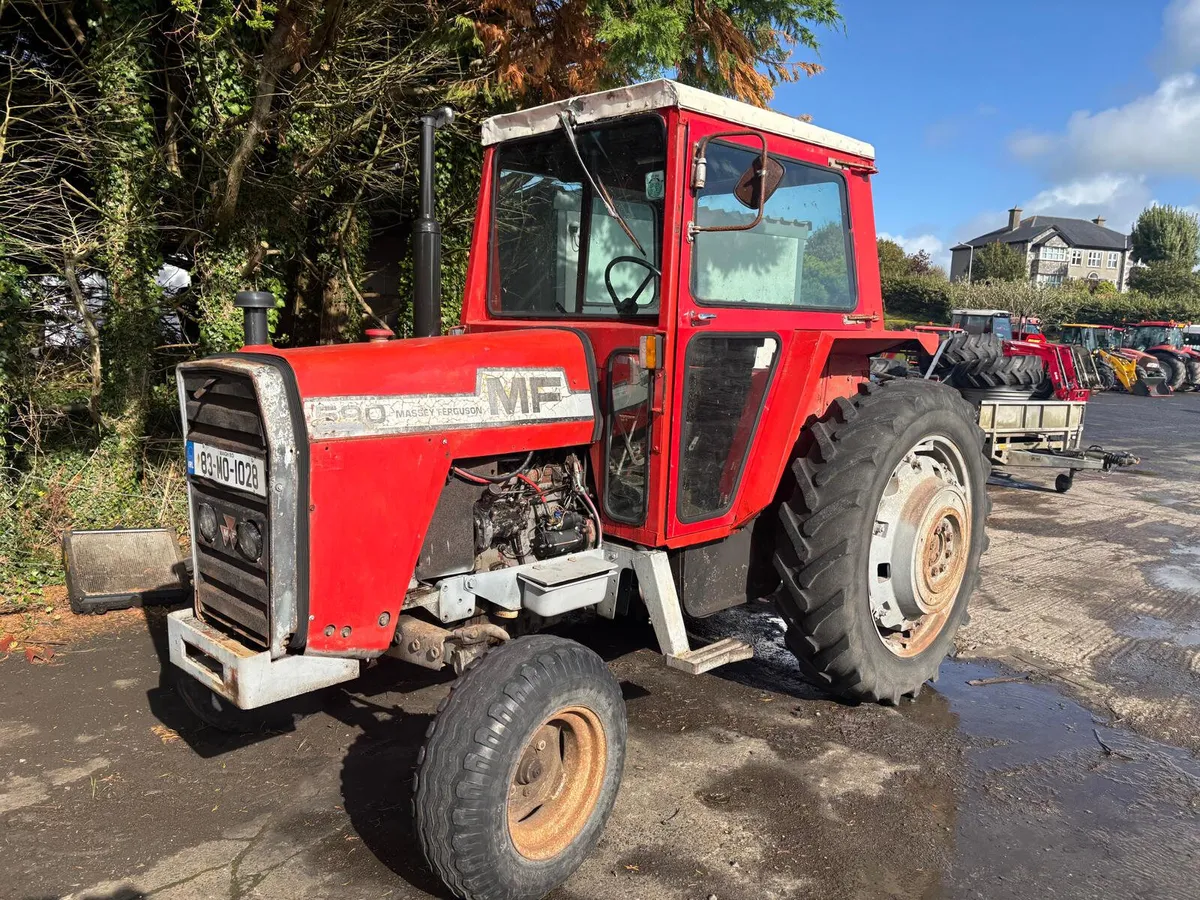 Massey Ferguson 590 - Image 1