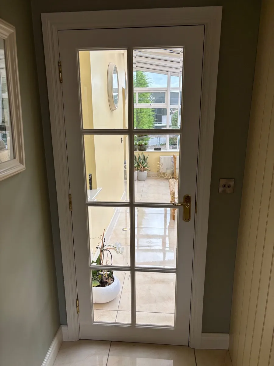 Glass panelled internal door - Image 2