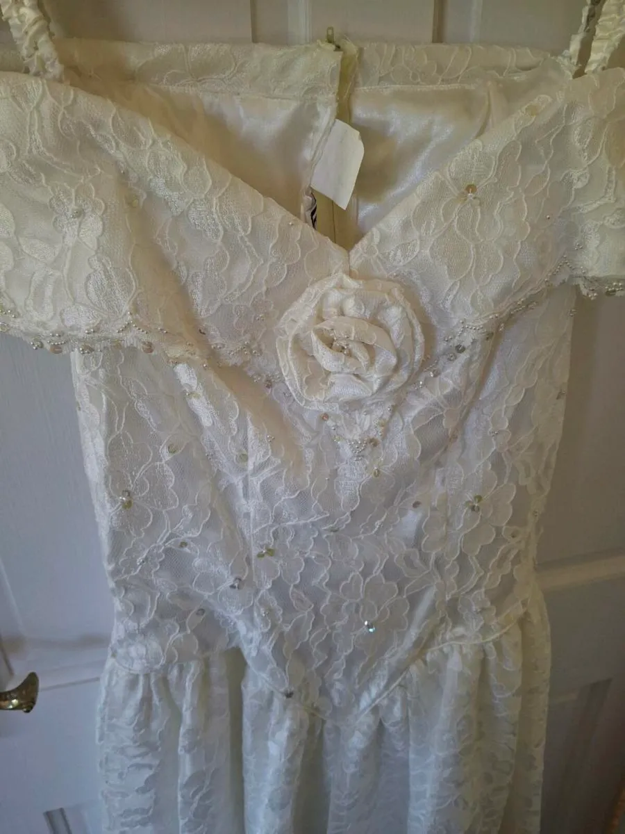 Wedding dress - Image 4