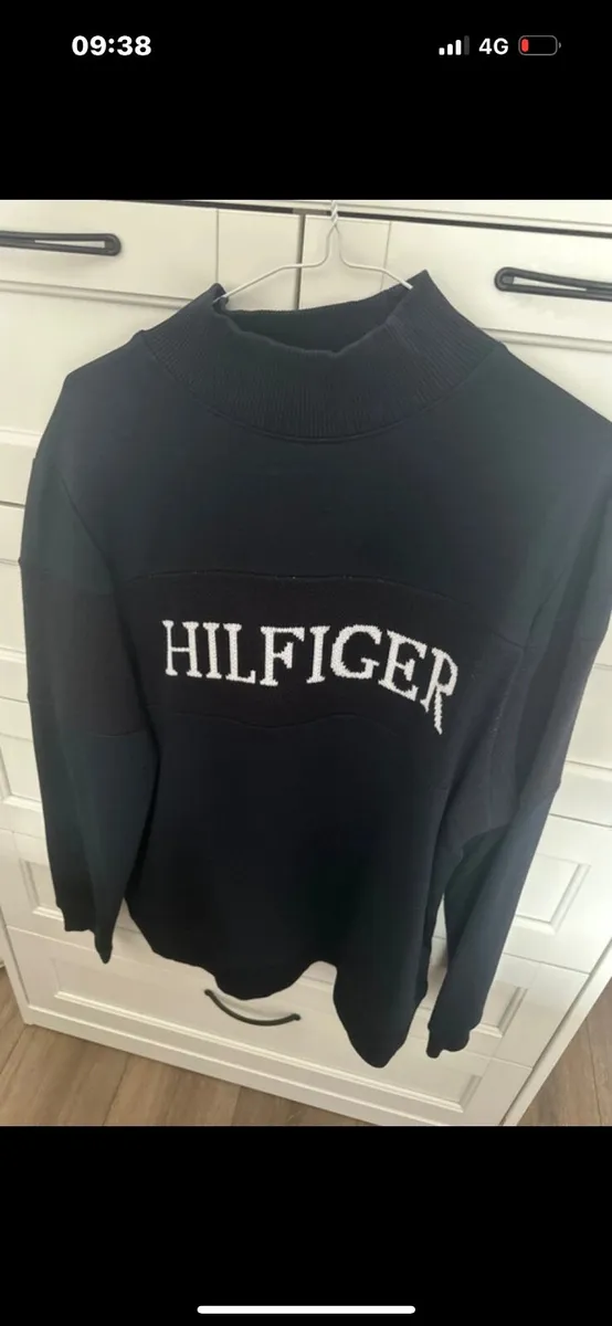 Ladies Navy Tommy Hilfiger Jumper - Image 4