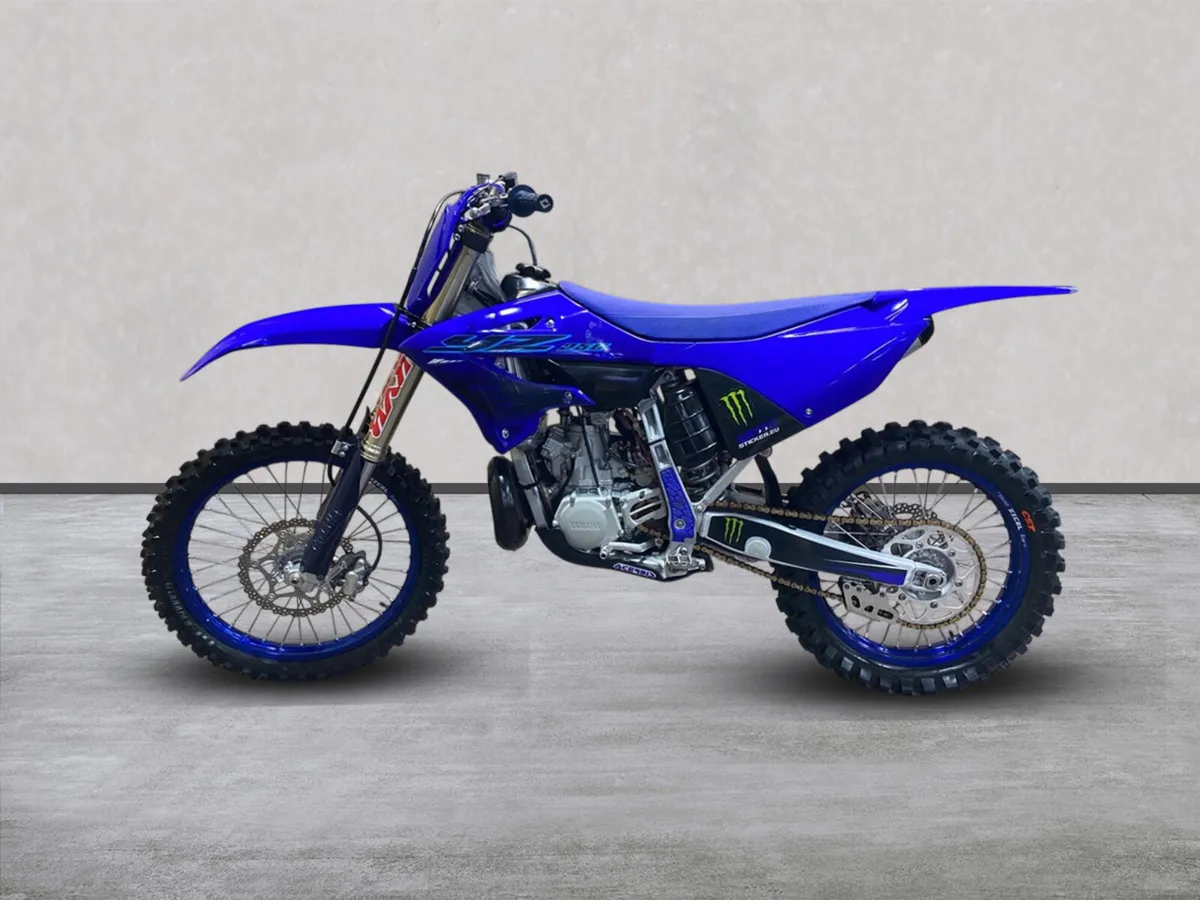 Yamaha YZ 250LC MX (24MY), LOW Hours - Image 2