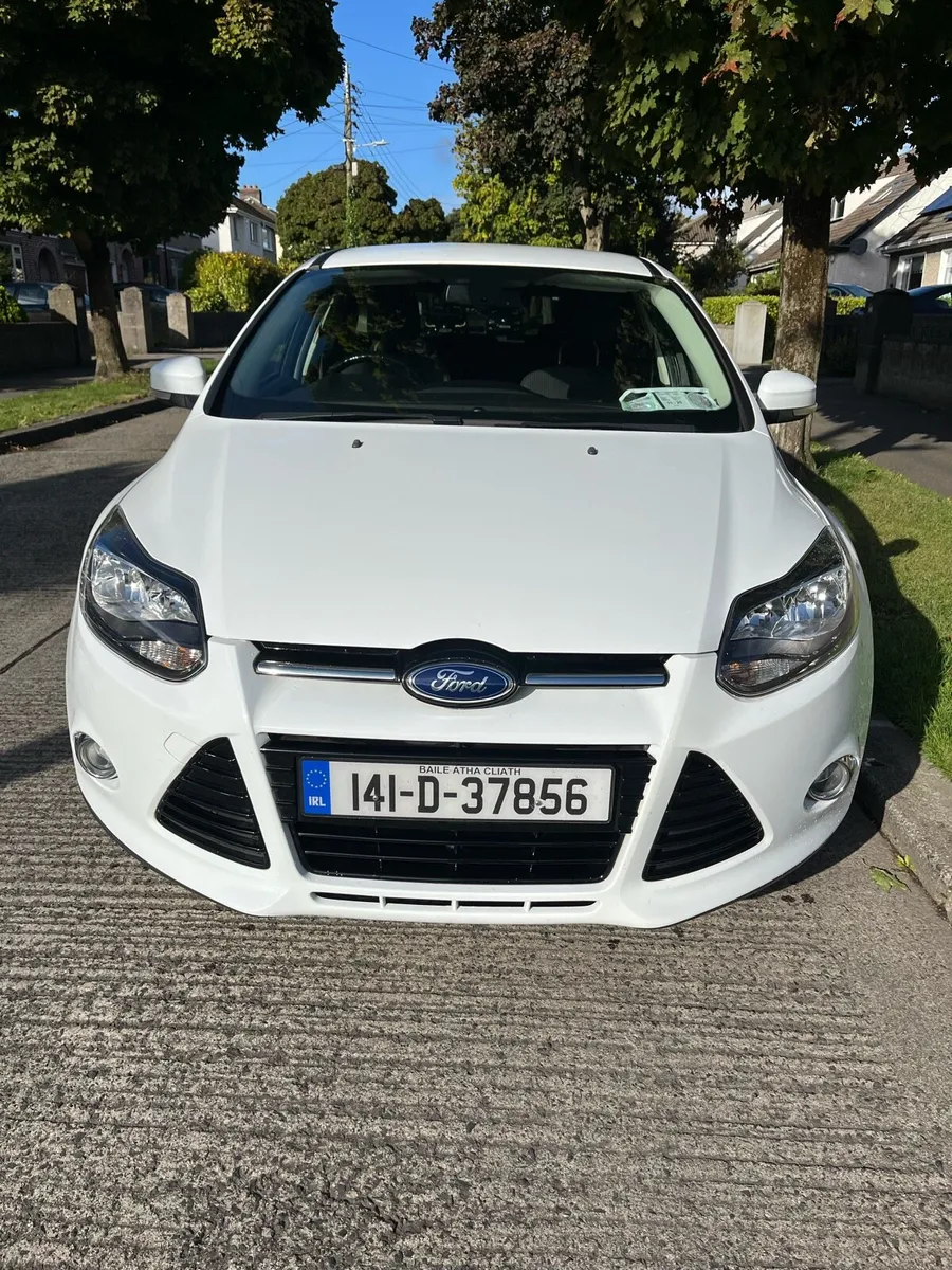 Ford Focus 2014 Ecoboost Titanium Navigator - Image 1