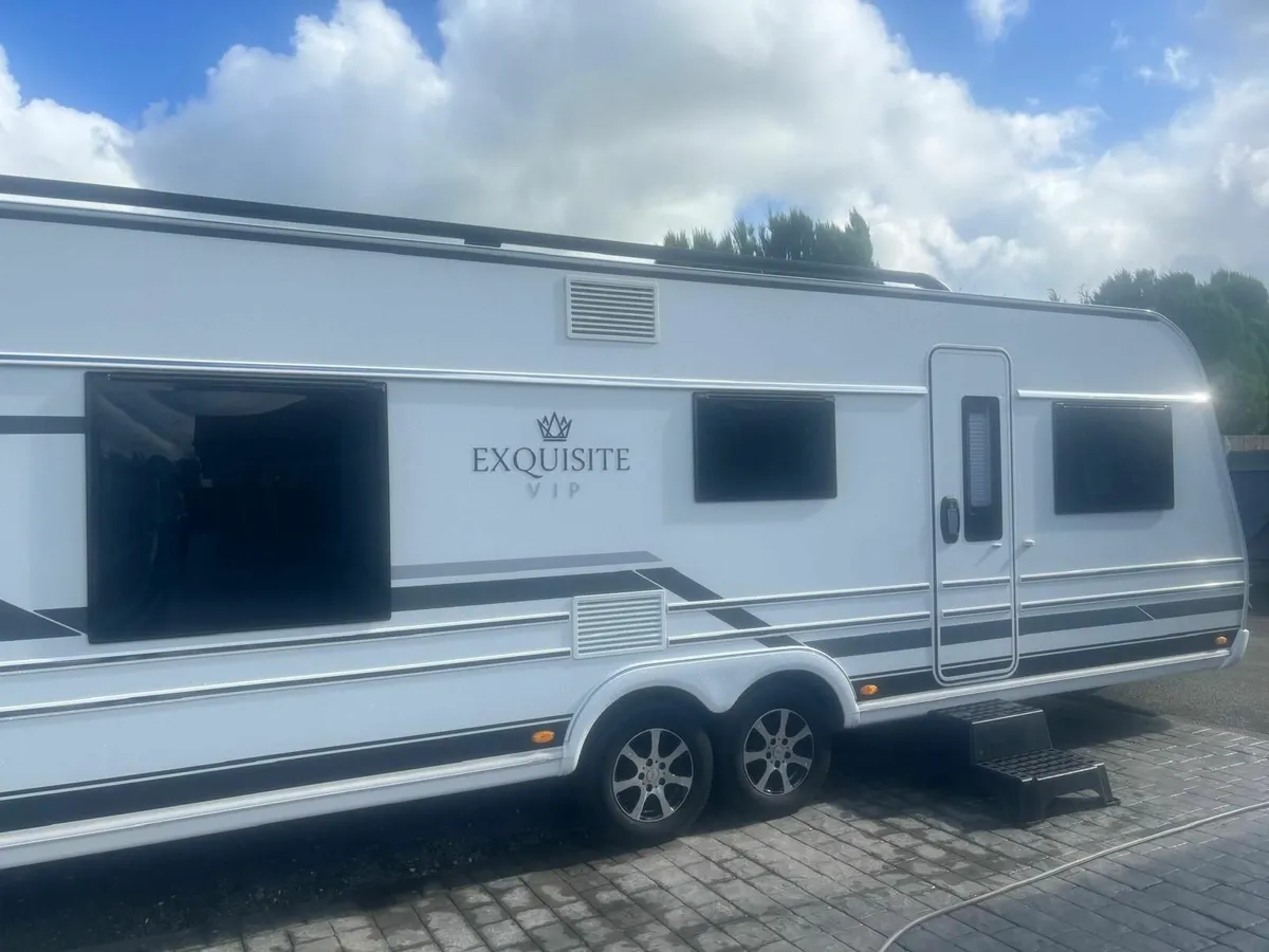 2023 Exquisite Vip Caravan - Image 1