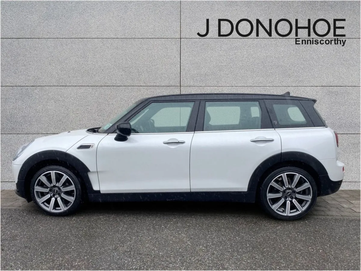 MINI CLUBMAN Cooper Exclusive - Image 4