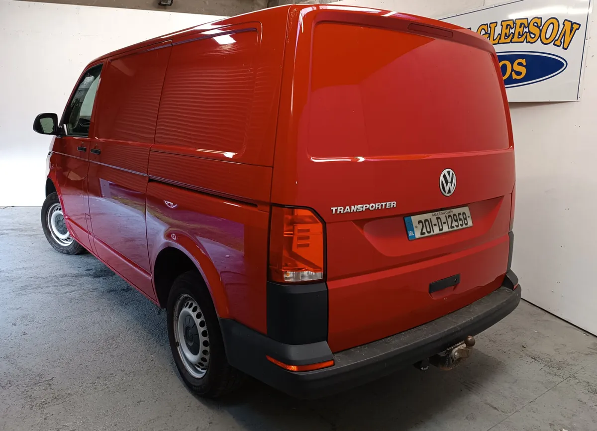 Volkswagen Transporter 2020 - Image 4