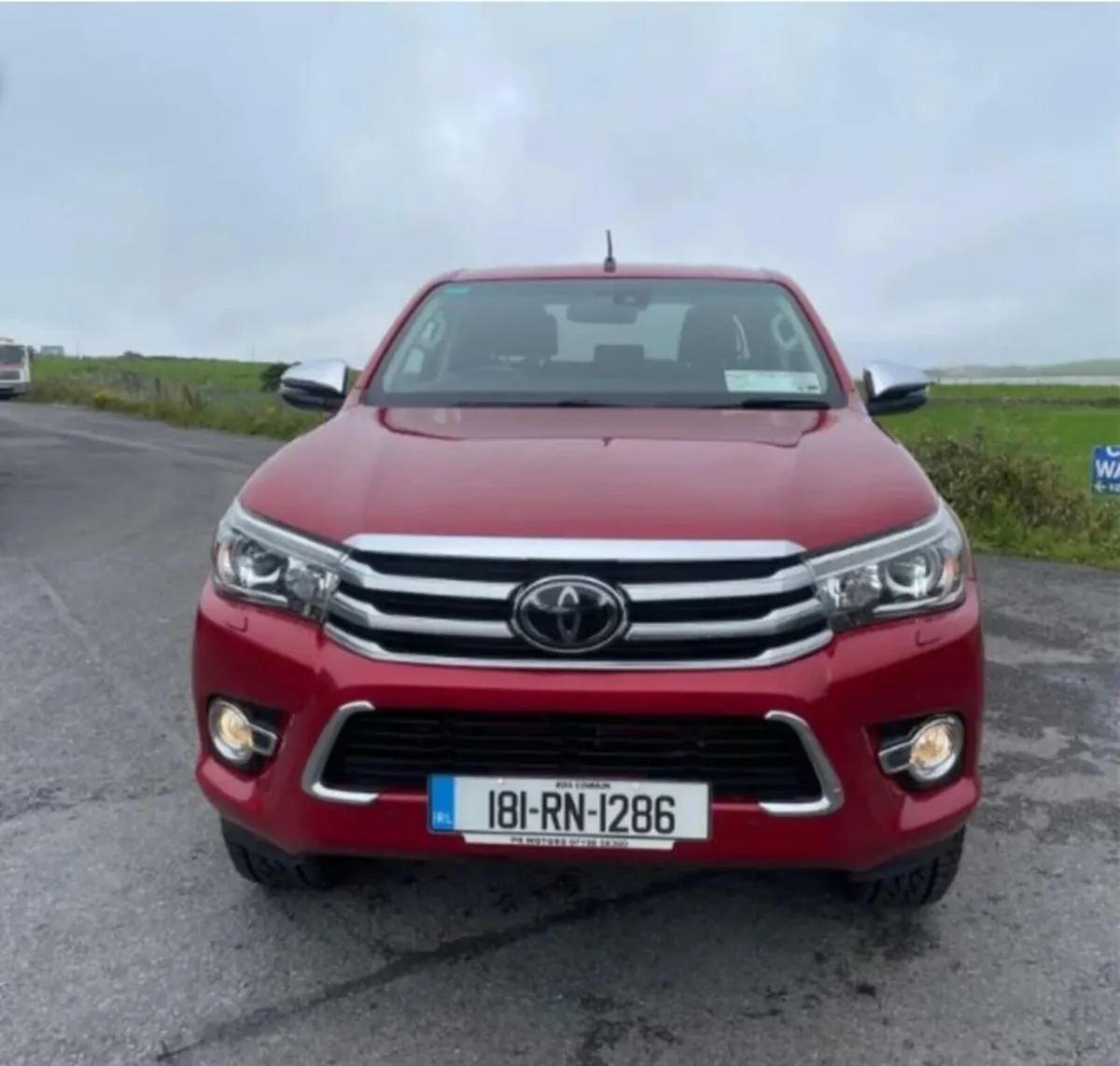 Toyota Hilux 2018 - Image 3