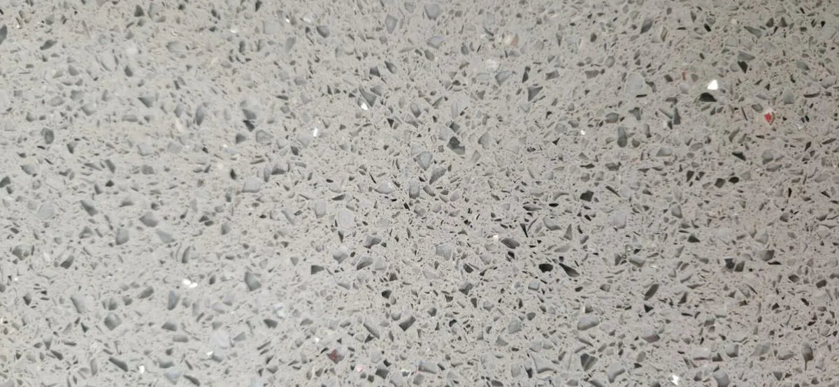 QUARTZ COUNTERTOPS WITH SINK AND BACKSPLASH - Image 4