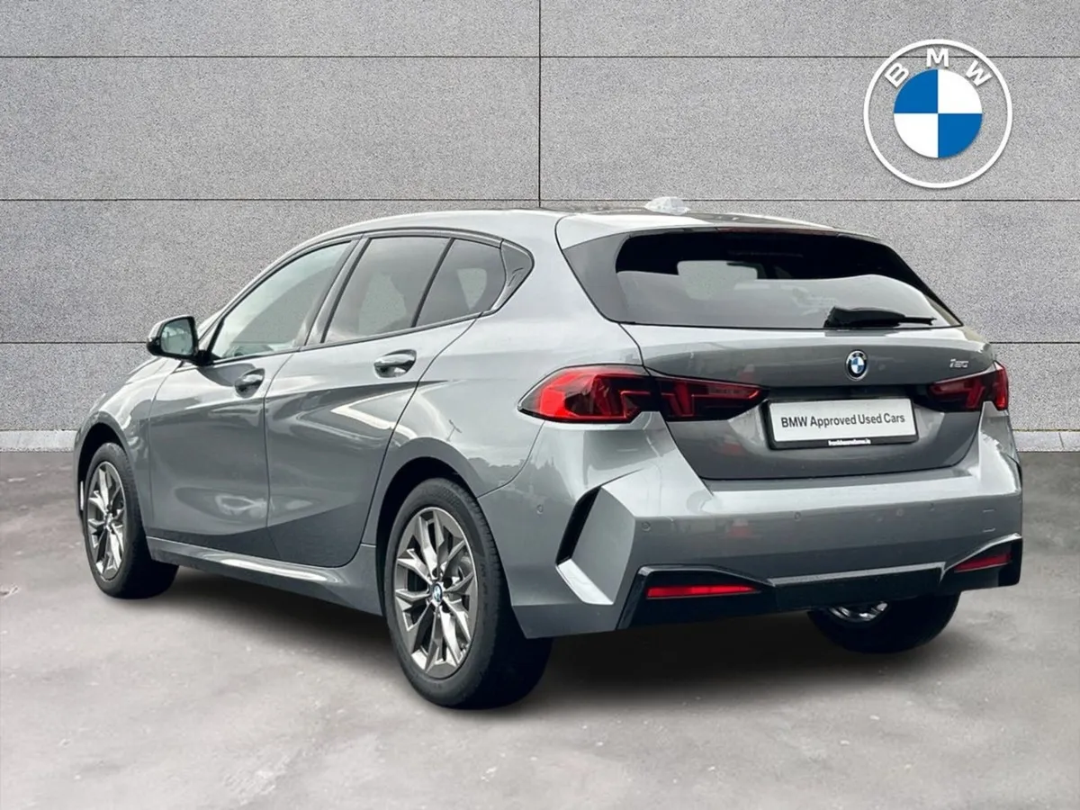 BMW 1 Series 120 Sport - Image 2