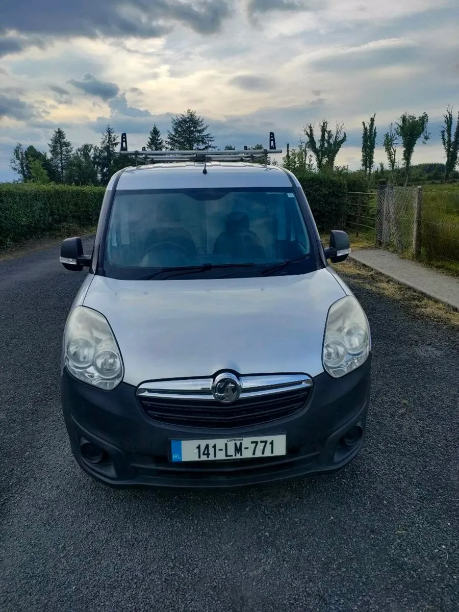 Vauxhall Combo - Image 4