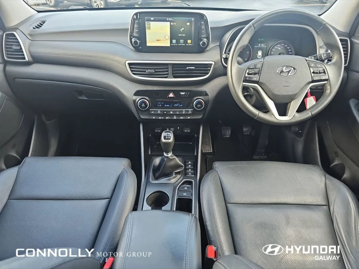 Hyundai Tucson 2WD Executive Plus - Image 4