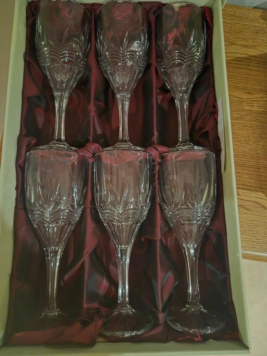 Galway Crystal Wine glasses - Image 1