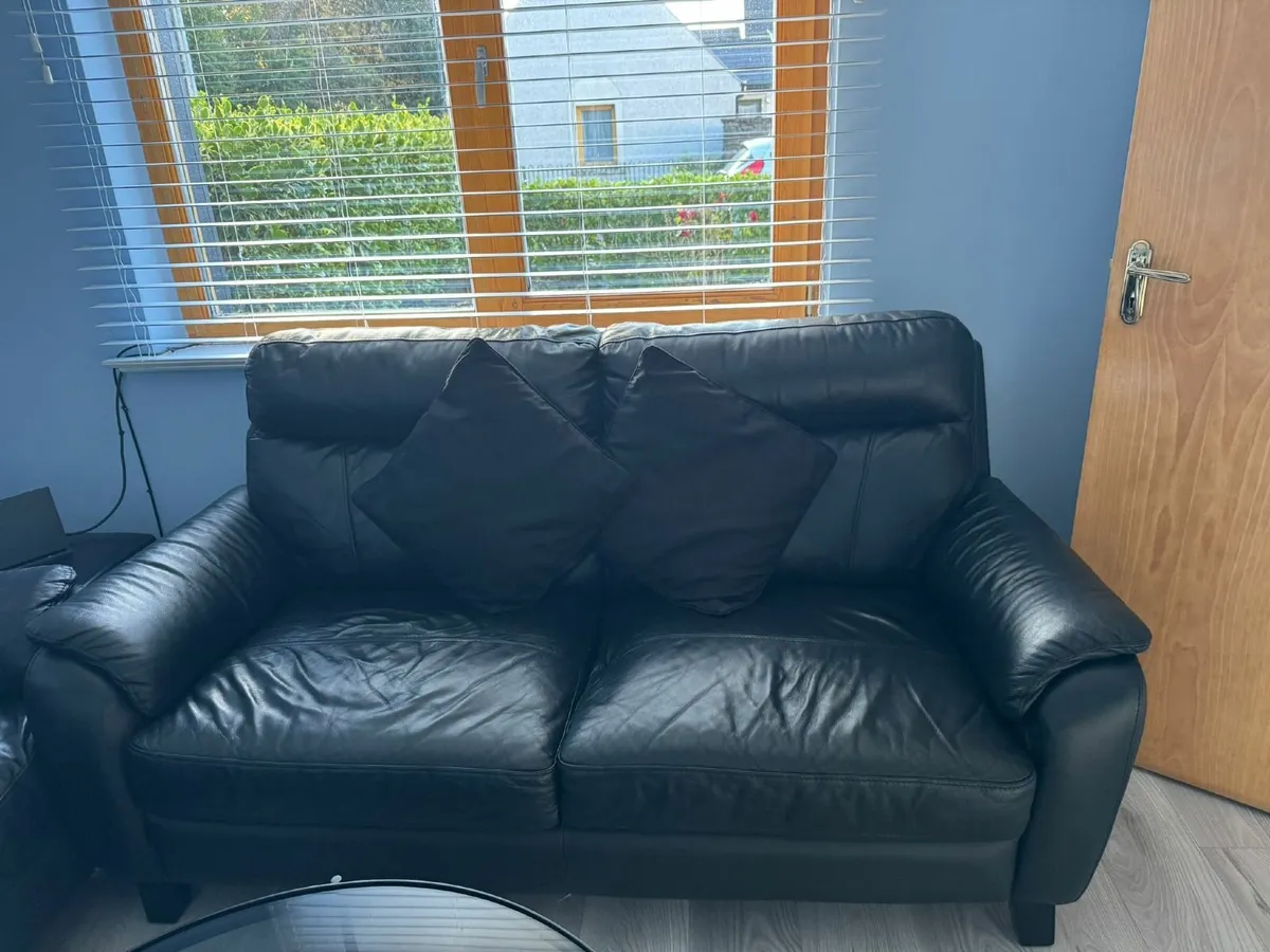 sofa set - Image 1