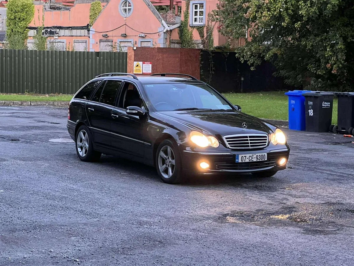C220 CDi AUTO (AVANTGARDE) - Image 1
