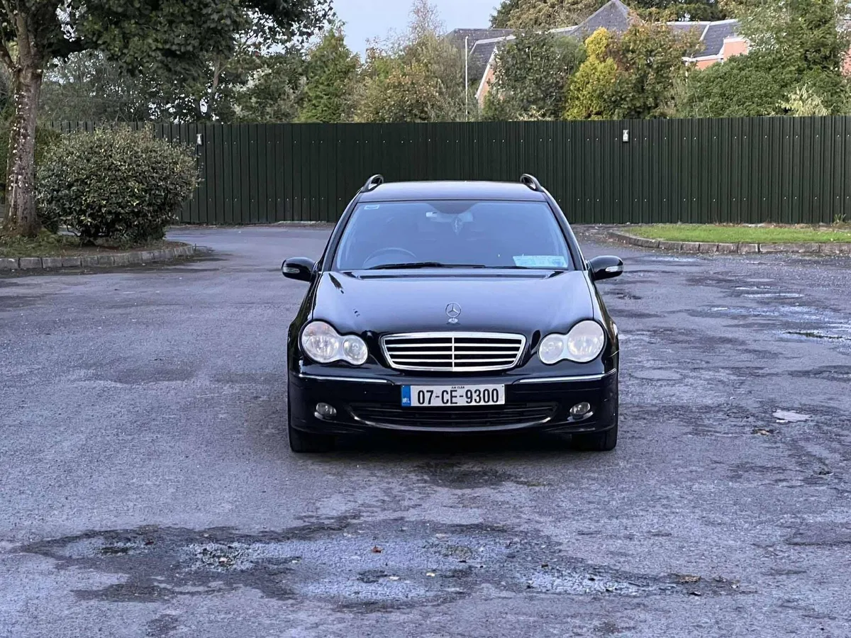 C220 CDi AUTO (AVANTGARDE) - Image 2