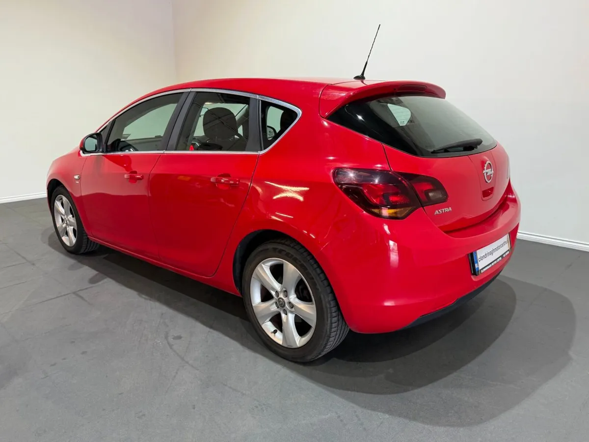 Opel Astra 1.3 CDTI - ECO FLEX SRI - Image 4