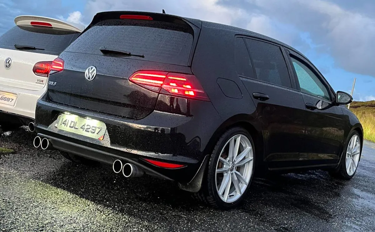 18" 19" Volkswagen Pretoria Style - Image 1