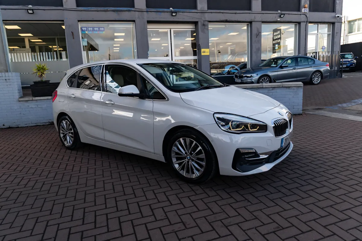 BMW 218D X-DRIVE 5DR ESTATE  AUTOMATIC ONLY 96,000 - Image 1
