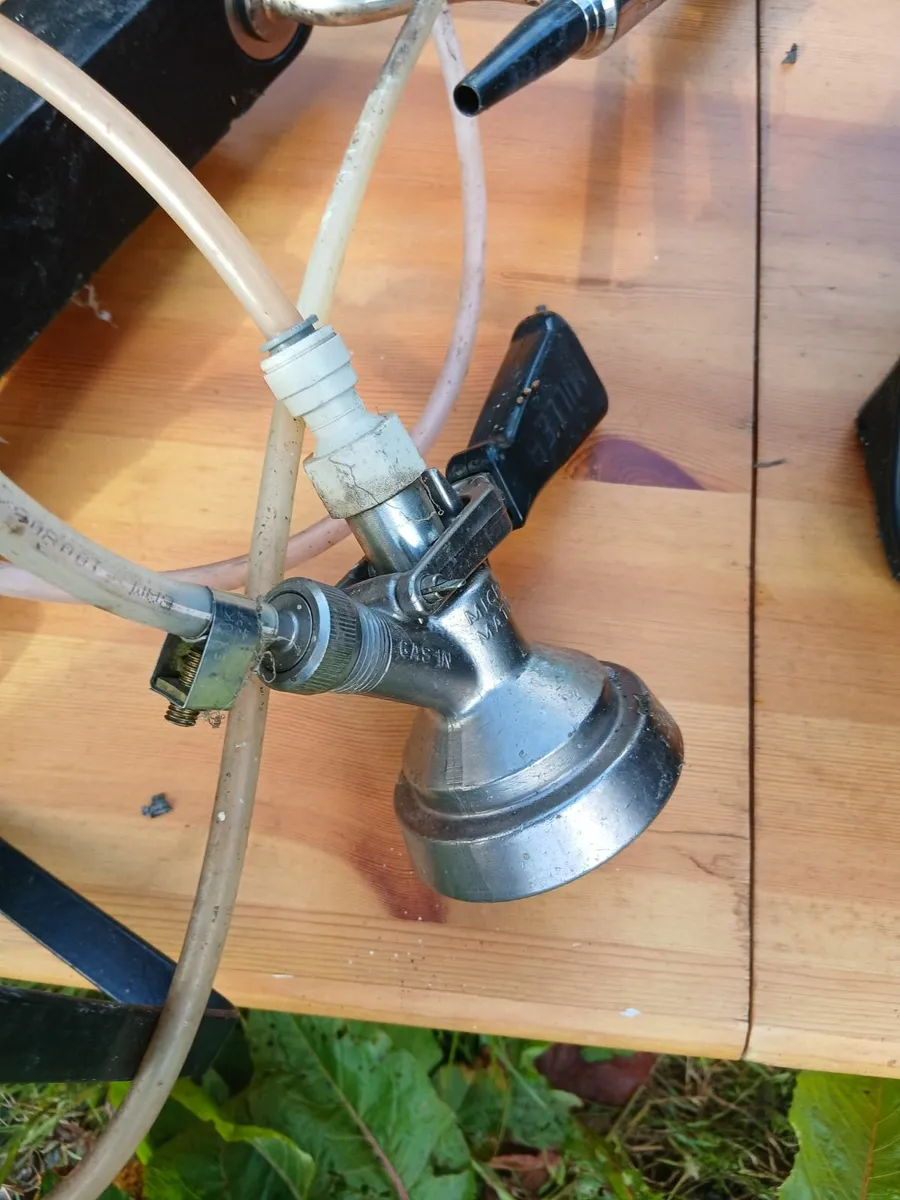 Beer Cooler .All Taps and nitrogen gauge - Image 2