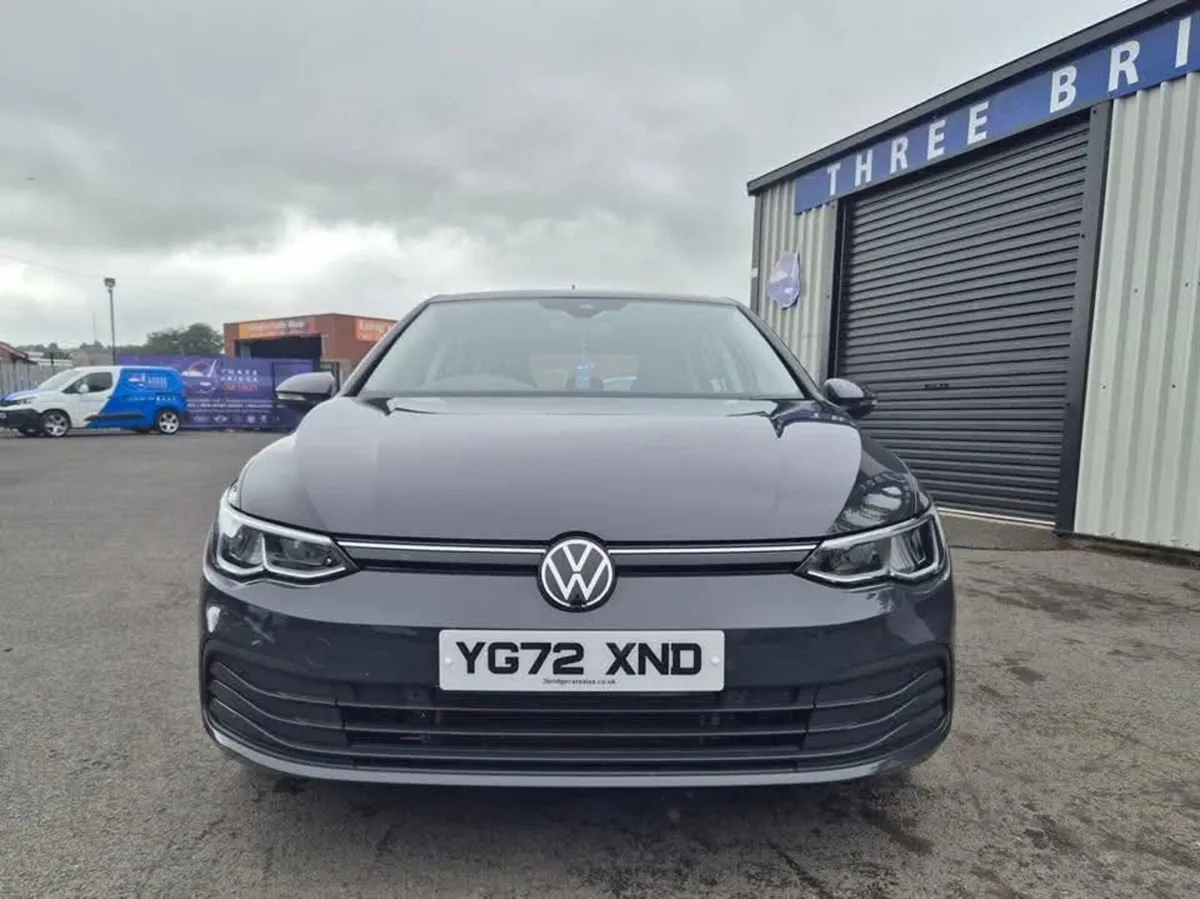 2022 Volkswagen Golf 2.0 Tdi Life - Image 3