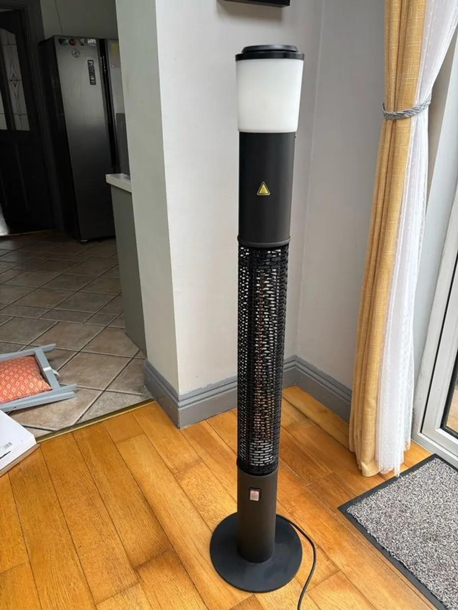 Outdoor heater brand new with Bluetooth - Image 1