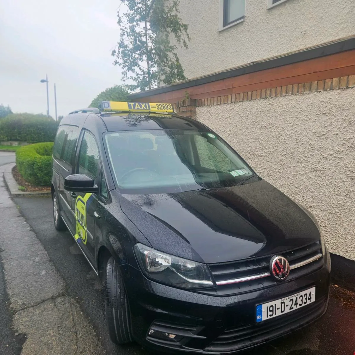 Taxi for lease - Image 2