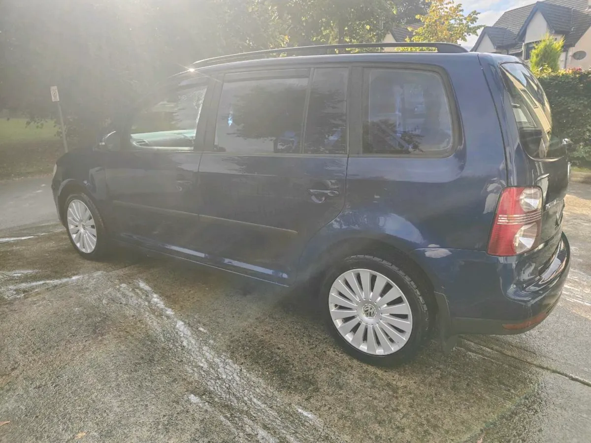 Volkswagen Touran 7 seater - Image 3
