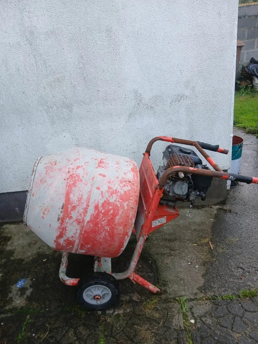 concrete mixer