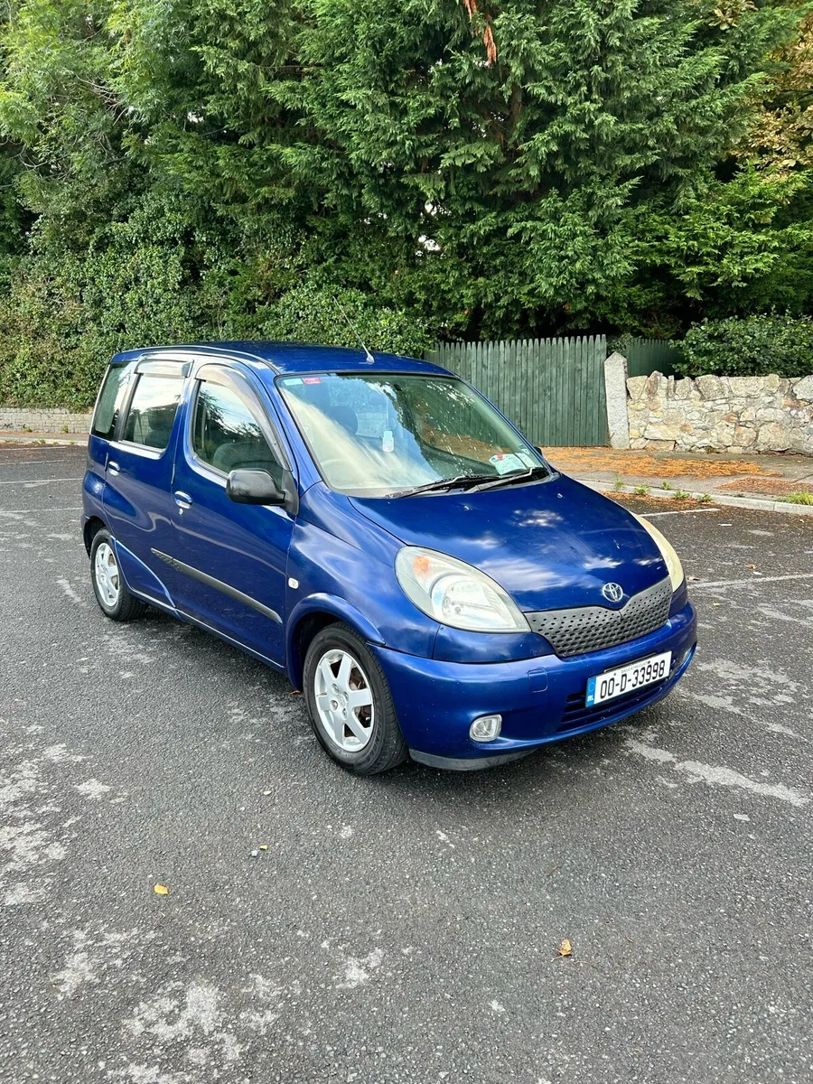Toyota Yaris Verso 1.3 Taxed & NCT’d - Image 1