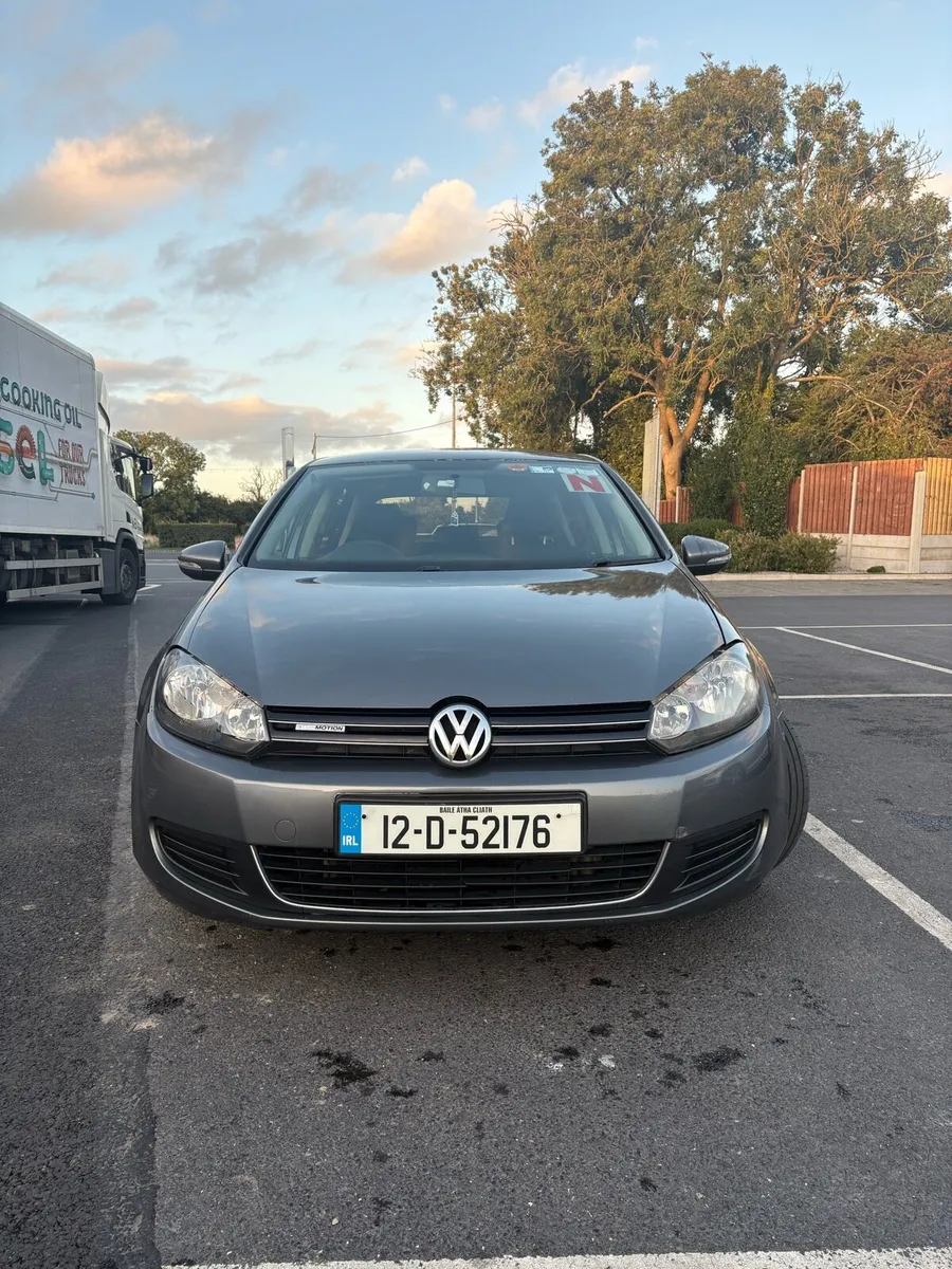 Volkswagen Golf 1.6 tdi bluemotion - Image 2