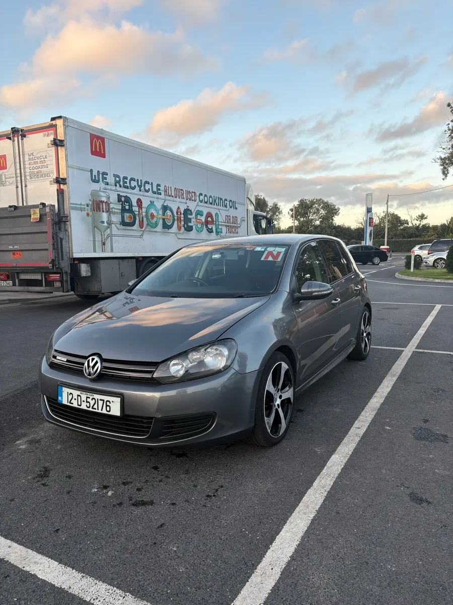 Volkswagen Golf 1.6 tdi bluemotion - Image 4