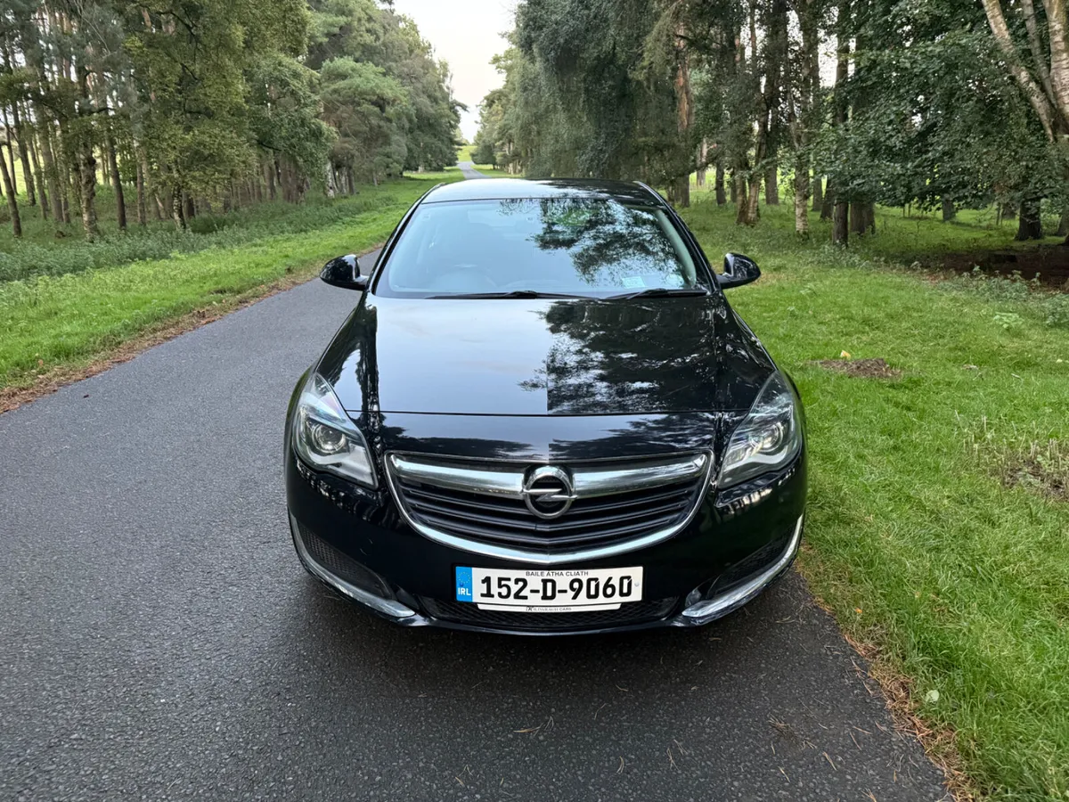 Opel Insignia 2015 Diesel - Image 2