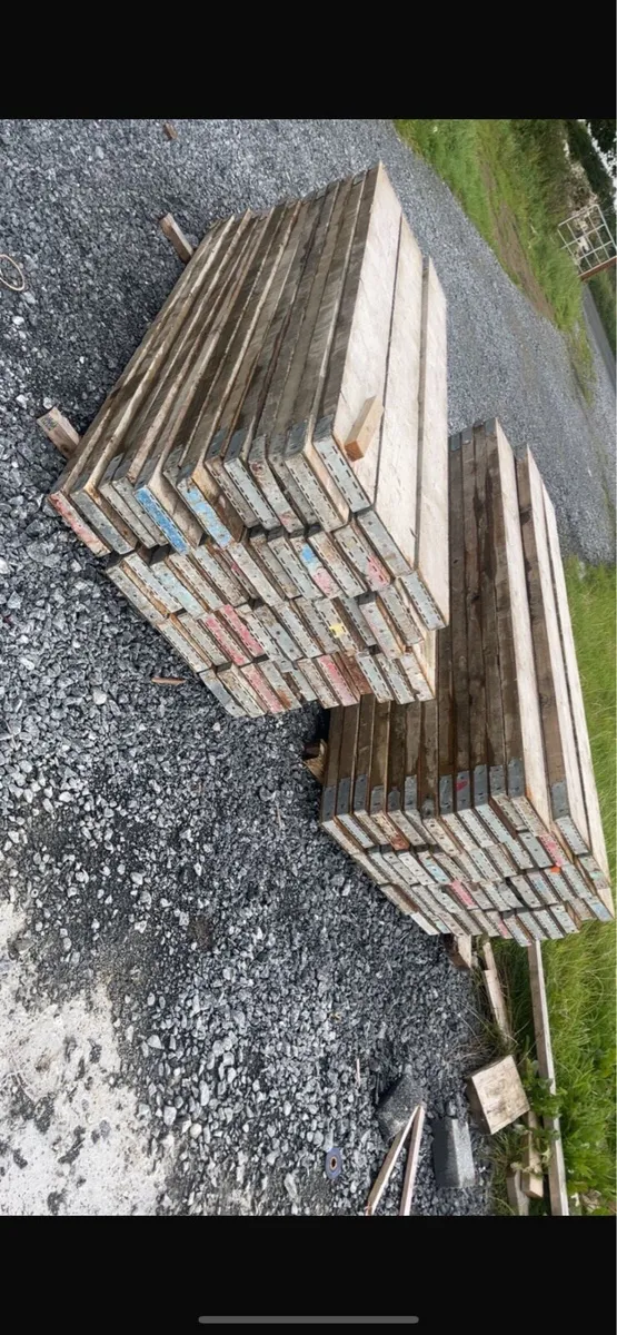 Scaffolding - Image 1