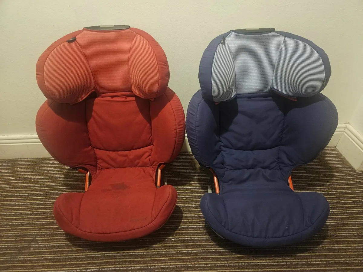 Car seat - Image 1