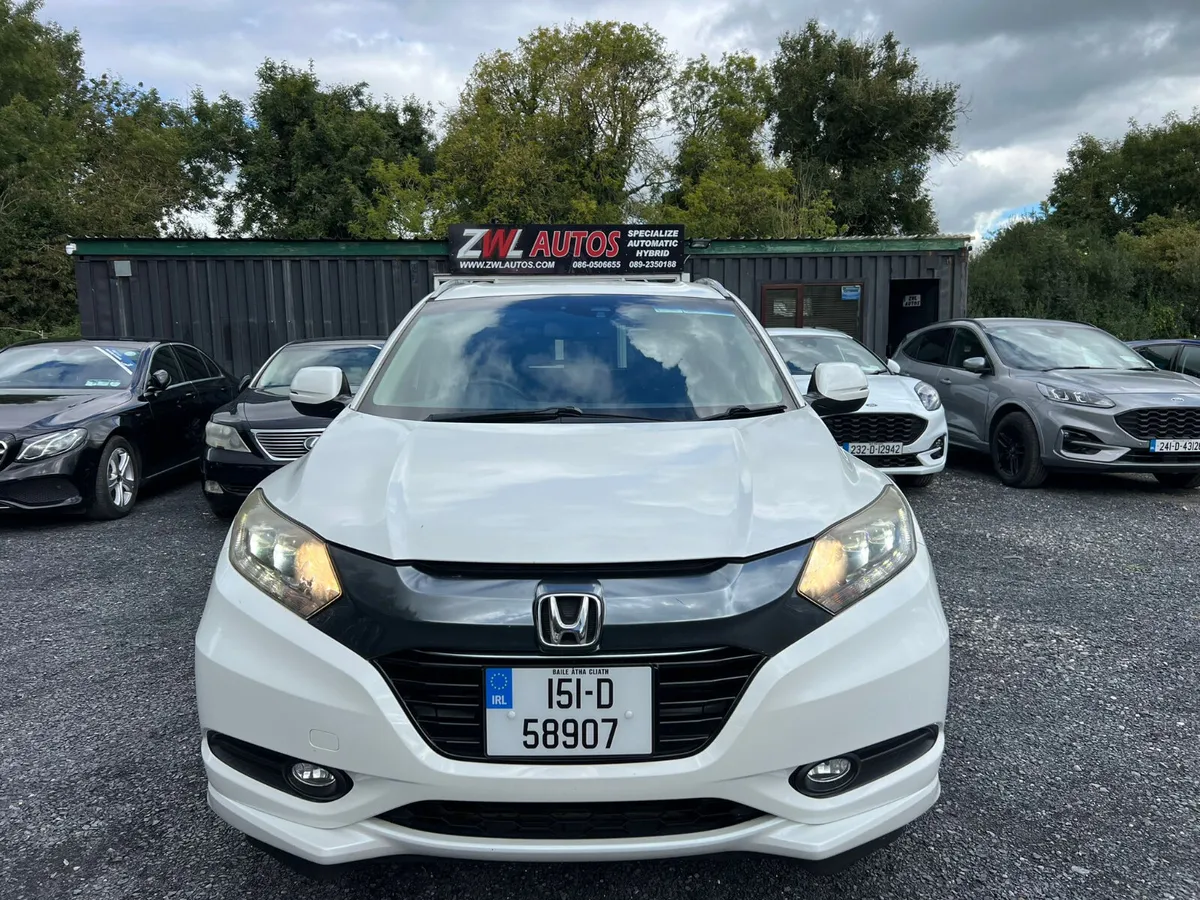 2015 Honda Vezel Hybrid - Image 3