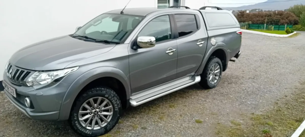 MITSUBISHI L200 BARBARIAN 2.4D AUTOMATIC 2019 - Image 2