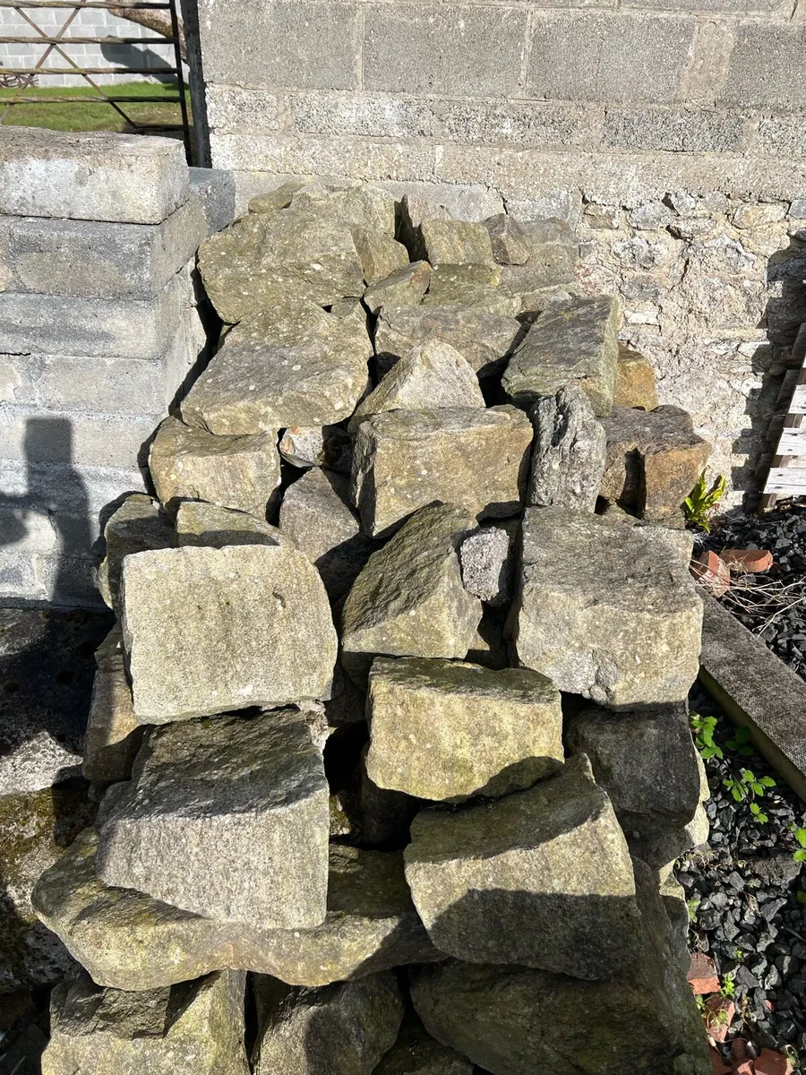 Granite blocks - Image 2