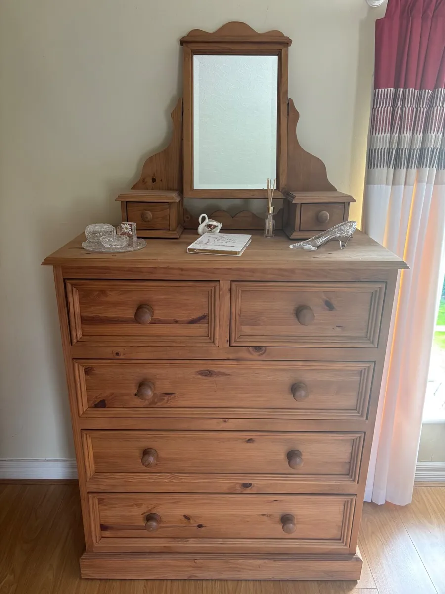 Oak Bedroom Furniture - Image 2