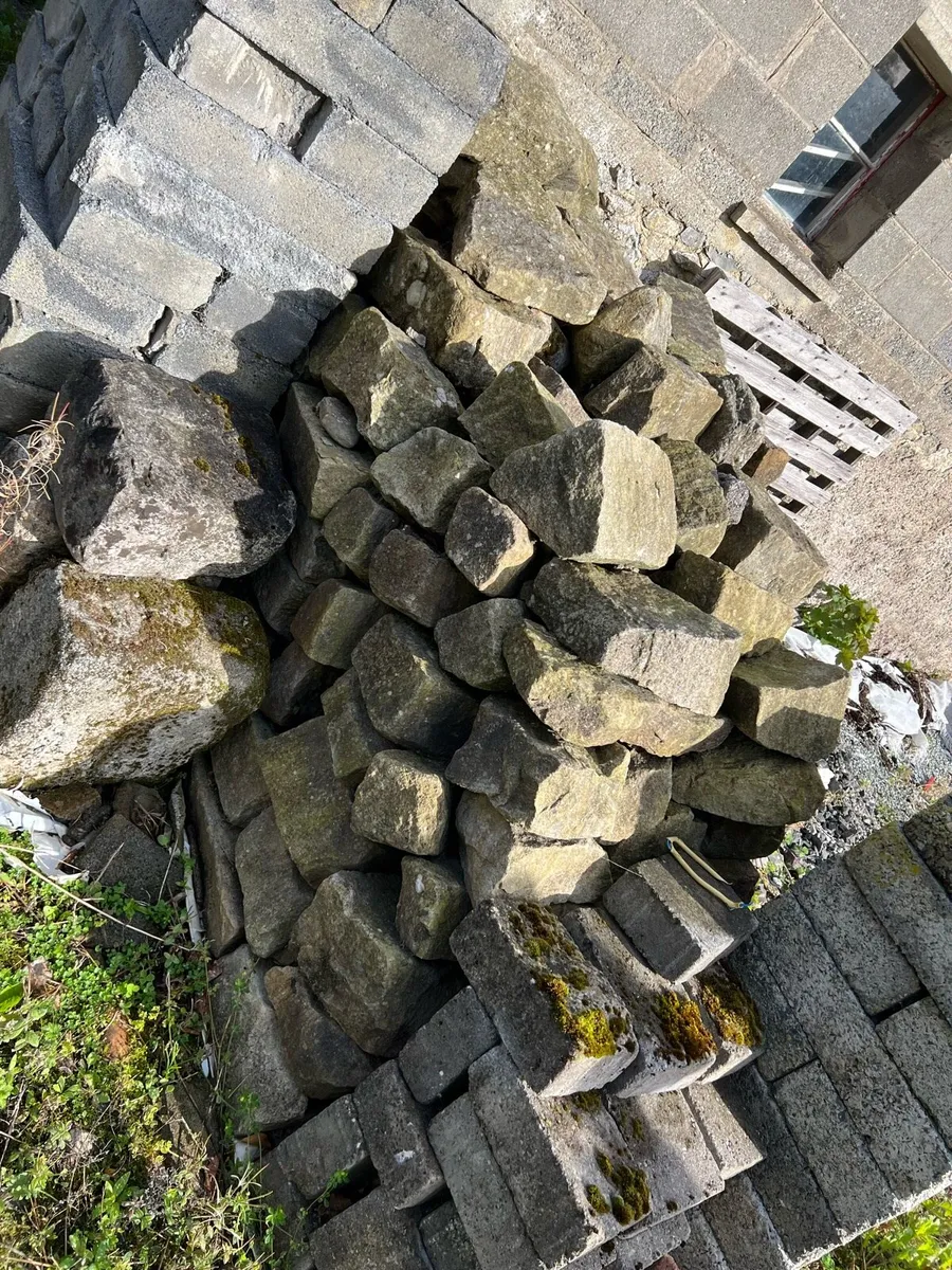 Granite blocks - Image 3